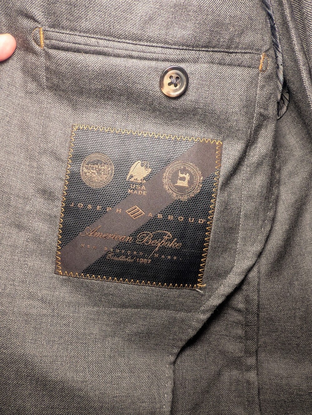 Joseph Abboud Bespoke Cashmere Blazer - Picture 5 of 6